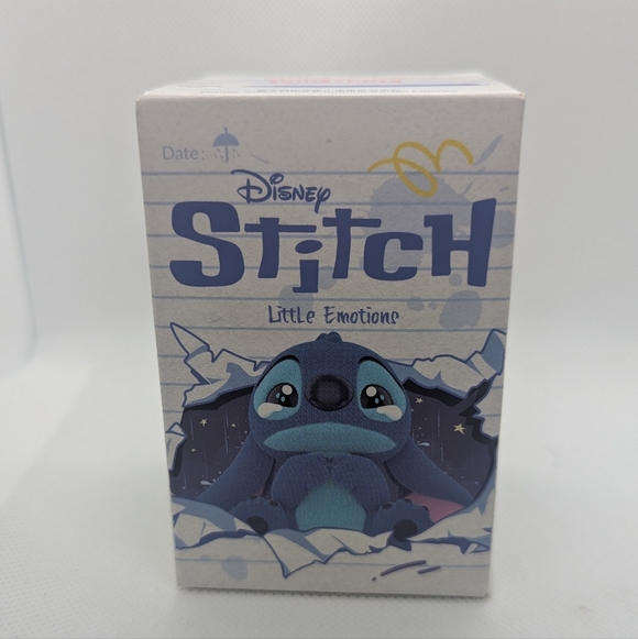*Giftable* Pop Mart DISNEY Stitch Little Emotions Figures Blind Box - Picture 2 of 4